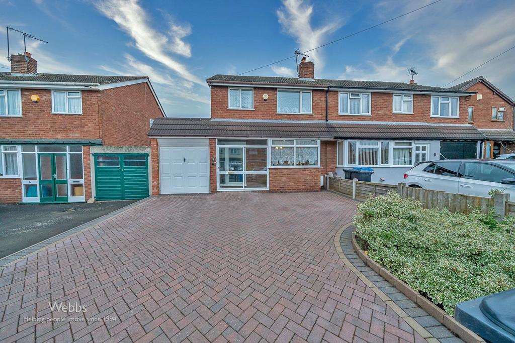 Coppice Close, Cheslyn Hay, Walsall WS6 3 bed semidetached house for