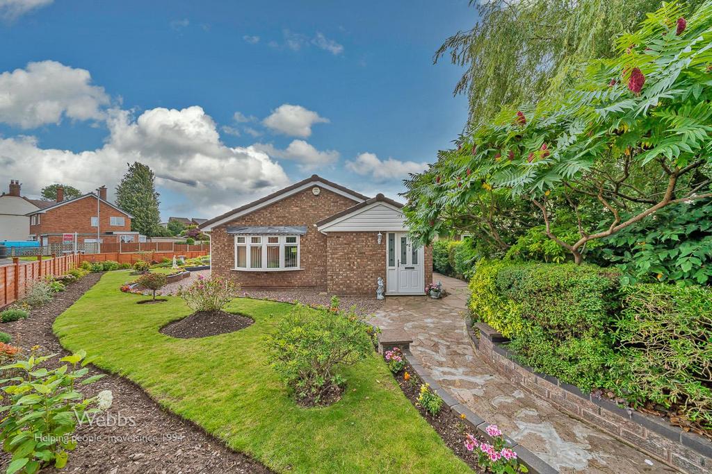 Chorley Road, Burntwood WS7 2 bed detached bungalow for sale £325,000