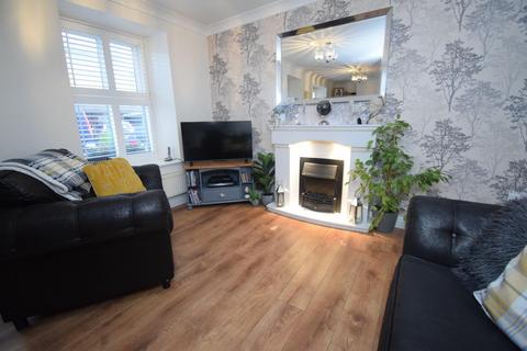 4 bedroom terraced house for sale, Llys y Porth, Porthmadog