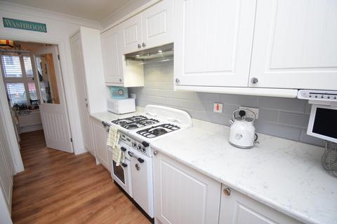 4 bedroom terraced house for sale, Llys y Porth, Porthmadog