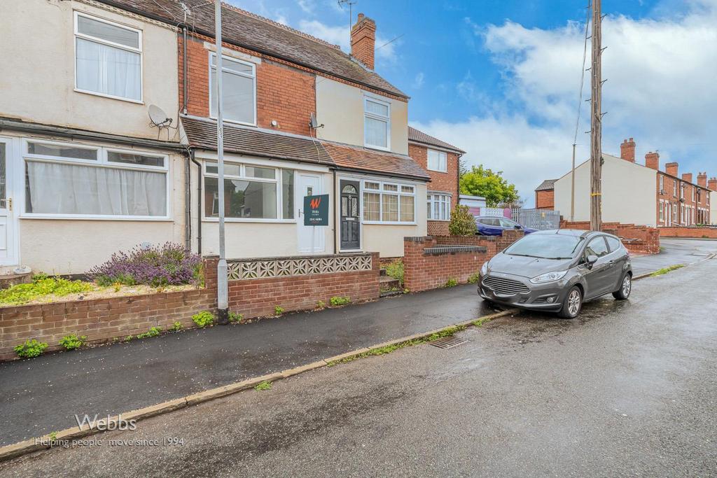 Cemetery Road, Cannock WS11 2 bed terraced house for sale £150,000