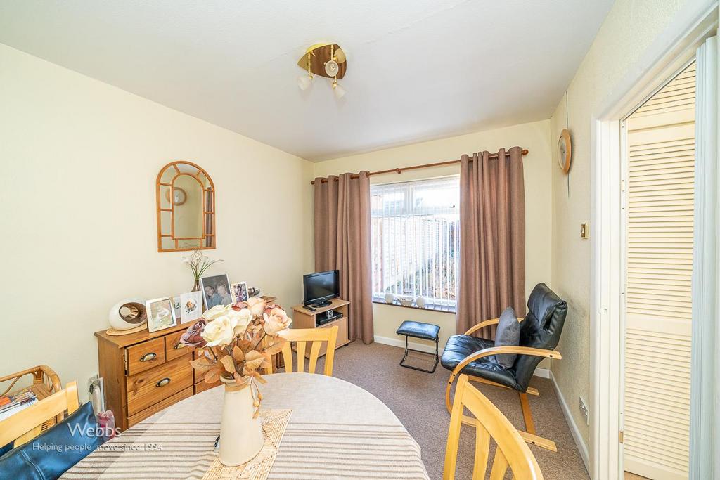 Camborne Close, Stafford ST17 3 bed semidetached house for sale £249,000