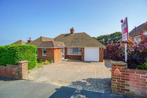 3 bedroom detached bungalow for sale, Meadow Way, Fairlight