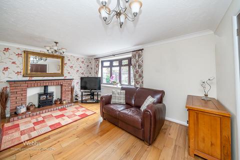 23 Hoylake Close, Walsall, WS3 3XJ
