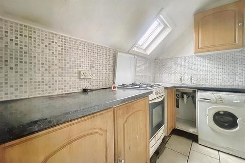 1 bedroom flat for sale, Blackbird Hill, Neasden