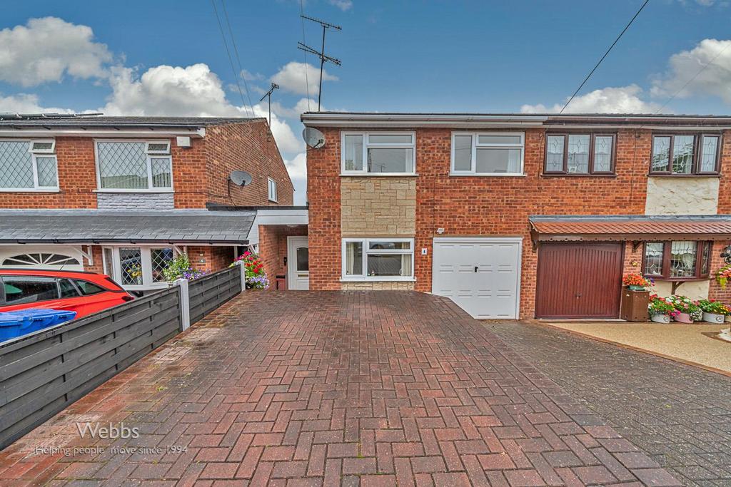 Sunley Drive, Hednesford, Cannock WS12 3 bed semidetached house £240,000