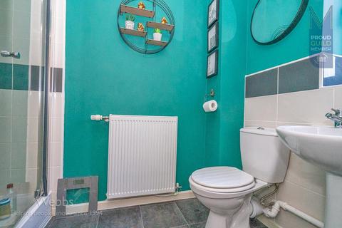 20 Boulevard Walk, Walsall, WS2 9BT