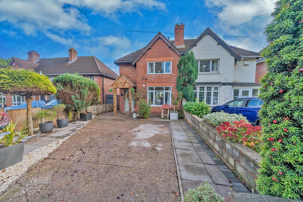 Field Road, Walsall WS3 2 bed semidetached house for sale £220,000