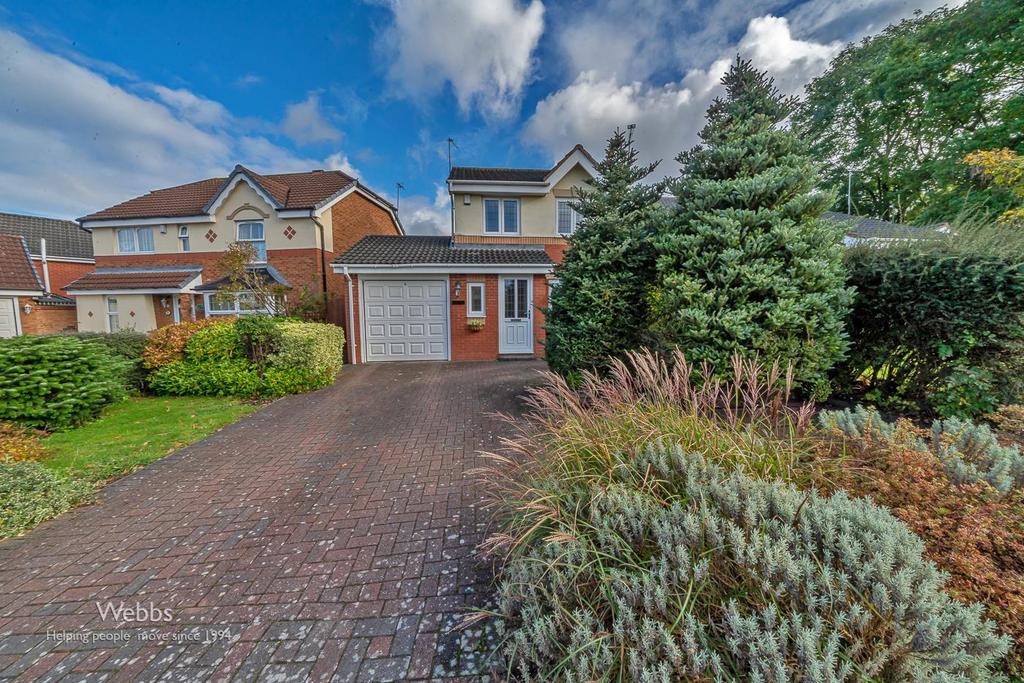 Millers Walk, Walsall WS3 3 bed detached house £310,000