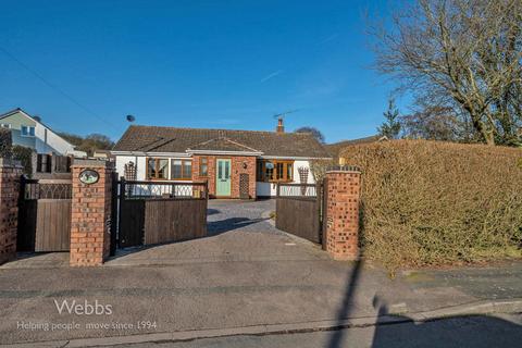 3 bedroom detached bungalow for sale, Uplands Close, Cannock Wood, Rugeley WS15