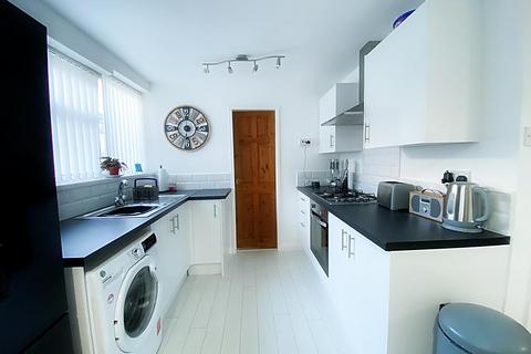 2 bedroom apartment for sale - Kings Road North, Wallsend