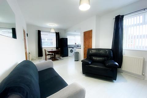 2 bedroom apartment for sale - Kings Road North, Wallsend