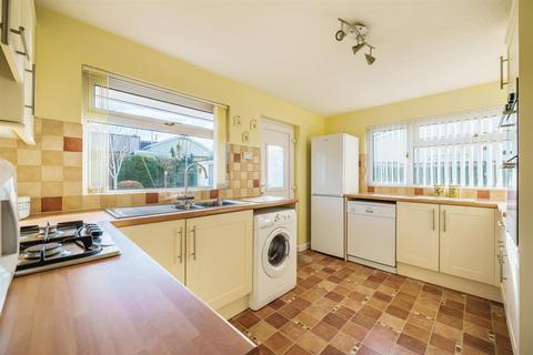 3 bedroom bungalow for sale - Linscott Crescent, West Yelland, Barnstaple