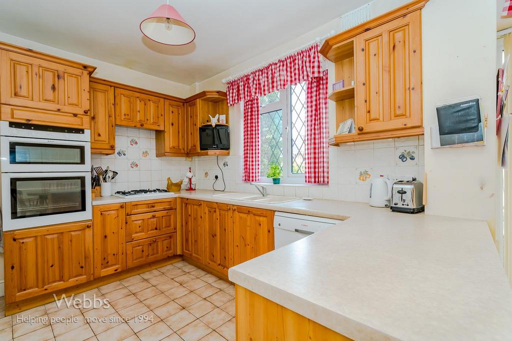 © Webbs Estate Agents © (13 of 41).jpg