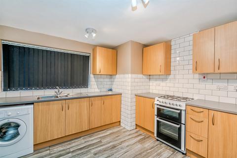 2 bedroom flat for sale, Carfax, Cannock WS11