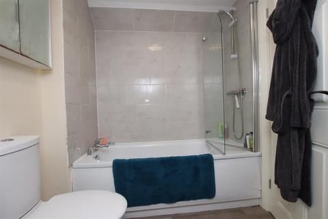 4 bedroom coach house to rent - 19 Downleaze, Bristol BS9