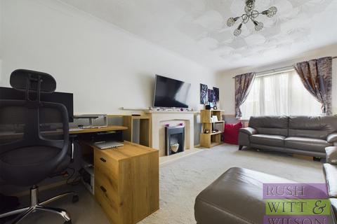 3 bedroom end of terrace house for sale, Swynford Drive, St. Leonards-On-Sea