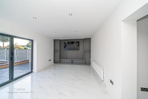 154 Lichfield Road, Bloxwich, Walsall, WS3 3BJ