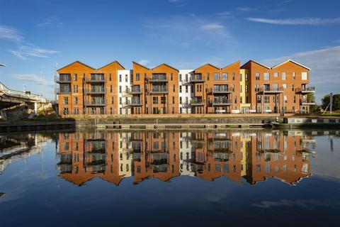 2 bedroom apartment for sale, Llanthony Place, St Ann Road,, Gloucester, GL2 5GQ