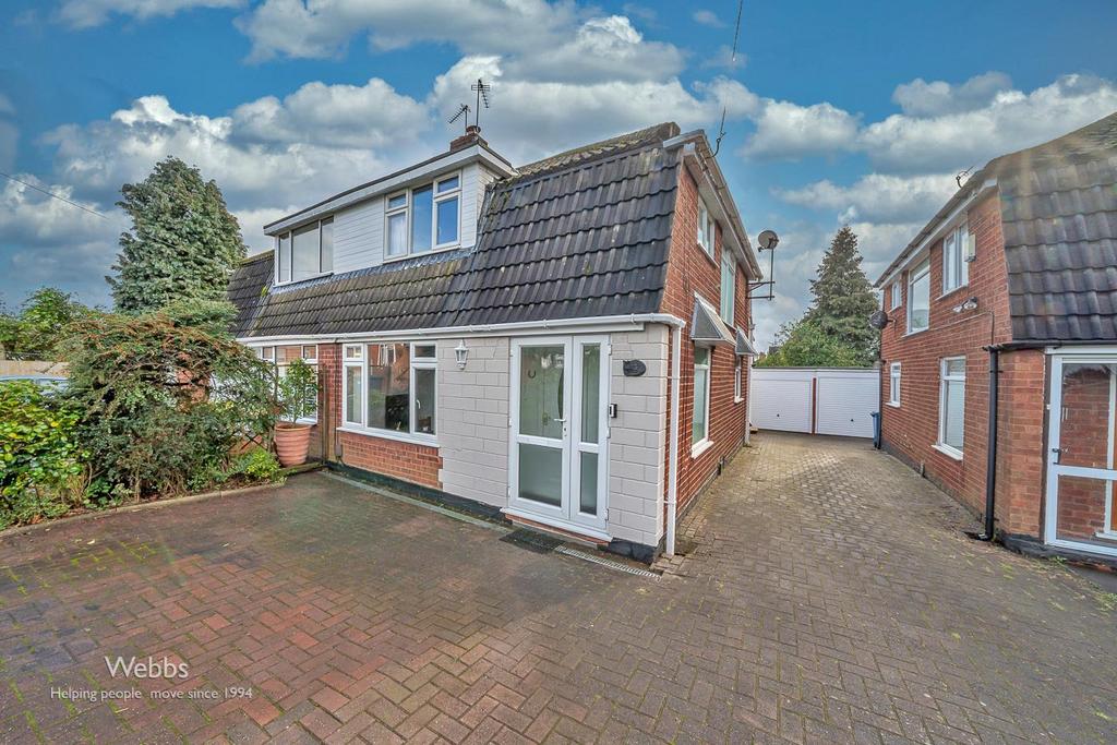 Thorpe Close, Burntwood WS7 3 bed semidetached house for sale £230,000