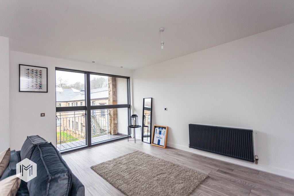 Deakins Mill Way, Egerton, Bolton... 2 bed apartment £1,100 pcm (£254 pw)