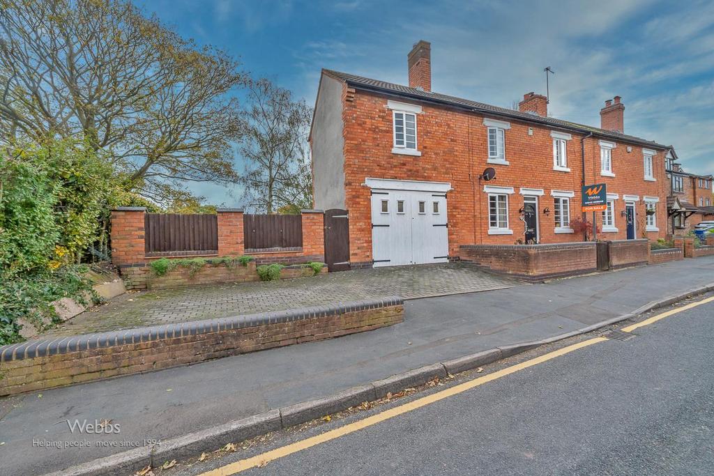 Old Penkridge Road, Cannock WS11 3 bed semidetached house for sale £