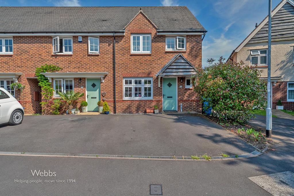 Myrtle Glade, Cannock WS11 3 bed end of terrace house for sale £240,000
