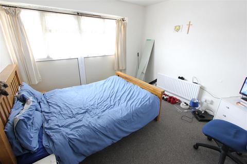 2 bedroom maisonette for sale, Selhurst Place