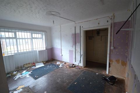 Property to rent, Leyland Road, Castleford