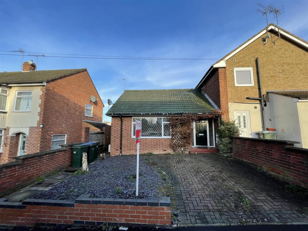 Norton Hill Drive, Walsgrave, Coventry 1 bed semidetached bungalow £