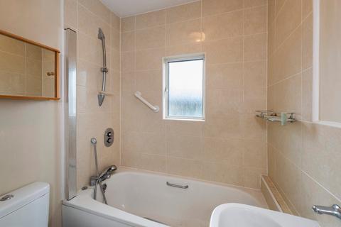 5 Sutcliffe Road, Welling, DA16 1NJ