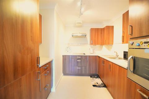 1 bedroom retirement property for sale, Forest Close, Slough