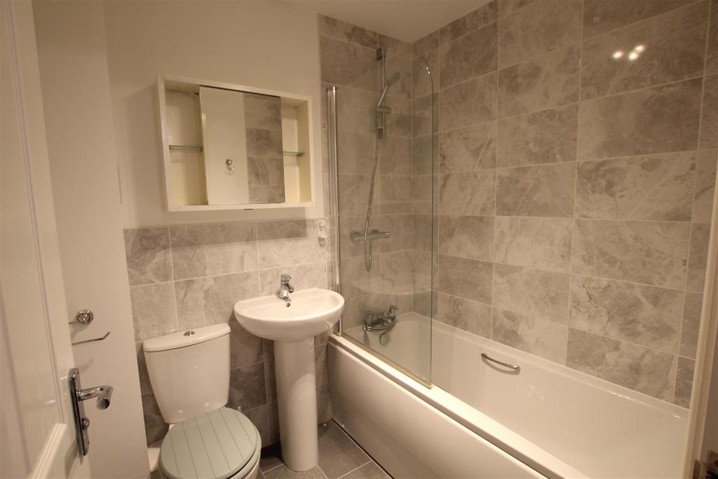 Family bathroom