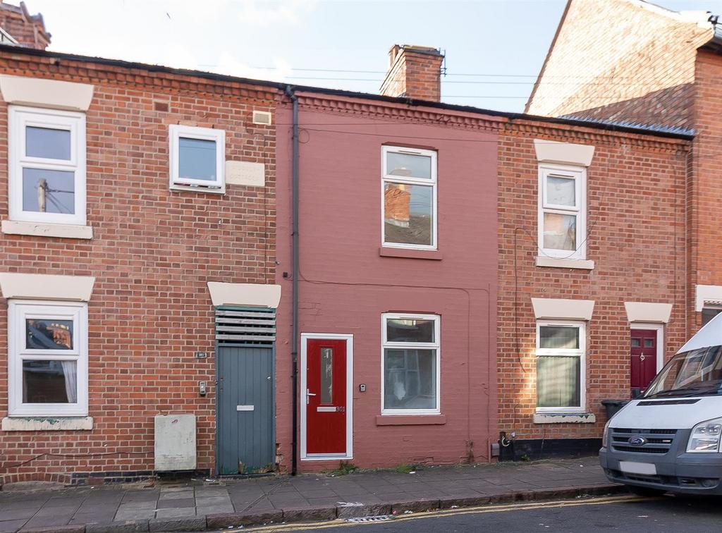 Mere Road, Leicester 3 bed terraced house for sale £200,000