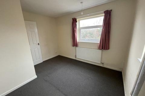 2 bedroom semi-detached house to rent - Woodcote Close, Dogsthorpe, Peterborough, PE1 3RP