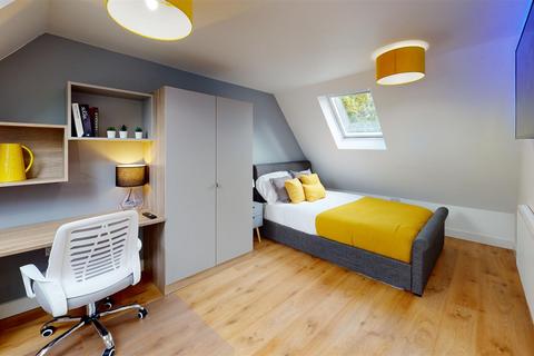 6 bedroom end of terrace house to rent - Sir Henry Parkes Road, Coventry CV4