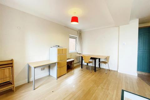 2 bedroom flat to rent - Loxley Court, St James Street, Nottingham