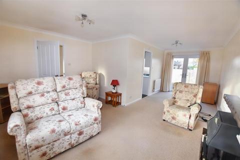 2 bedroom detached bungalow for sale, Huntersfield, Tolvaddon, Camborne