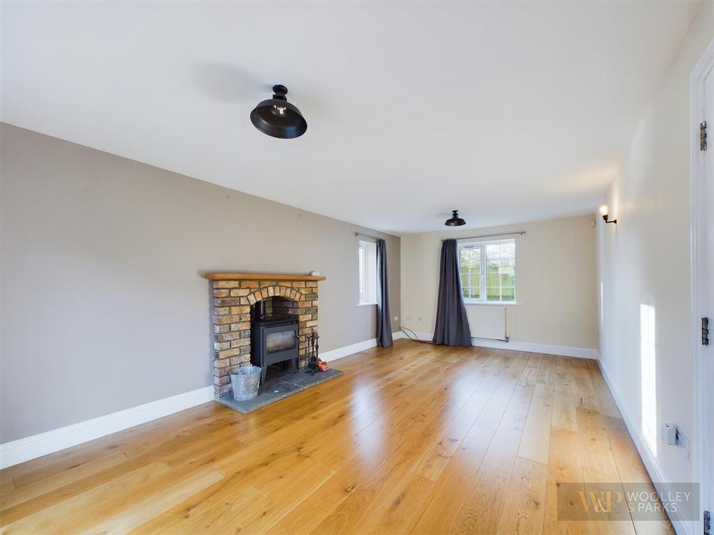 Cattlebank Close, Langtoft, Driffield 5 bed detached house for sale £