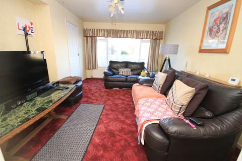 22 Moorside Avenue, Bradford, BD2 3HG
