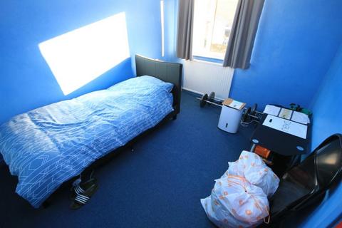 22 Moorside Avenue, Bradford, BD2 3HG