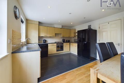 4 bedroom townhouse for sale, Howarde Court, Stevenage