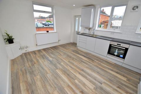 1 bedroom semi-detached bungalow for sale, Lansdowne Grove, Wigston, LE18 4LU