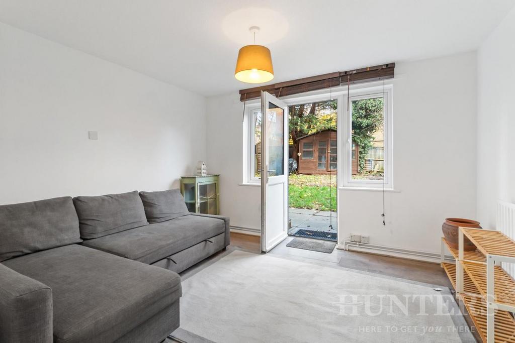 Elliot Court. Tynemouth Road, London 1 bed apartment for sale £325,000