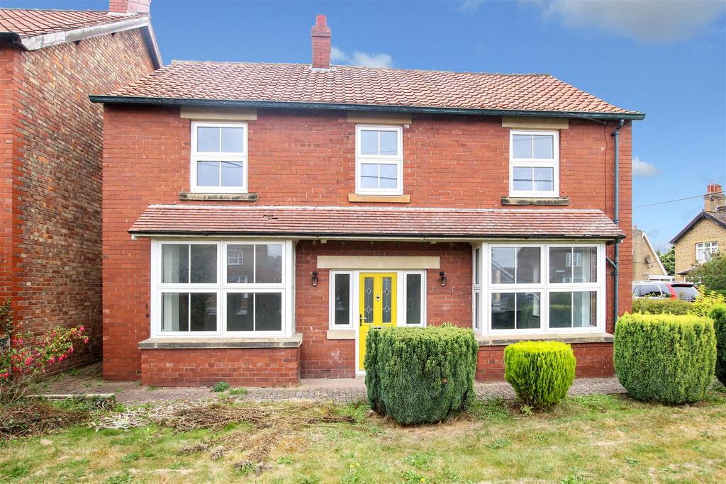 Ashcroft, 21 Station Road, Helmsley, YO62 5BZ 4 bed house to rent £