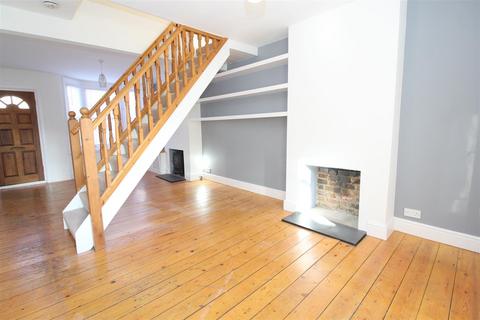 3 bedroom terraced house to rent - Camp View Road, St Albans, Hertfordshire