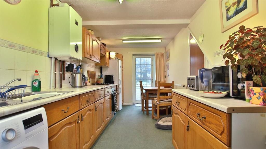 Elmbury Drive Newtown, Tewkesbury 2 bed semidetached house for sale