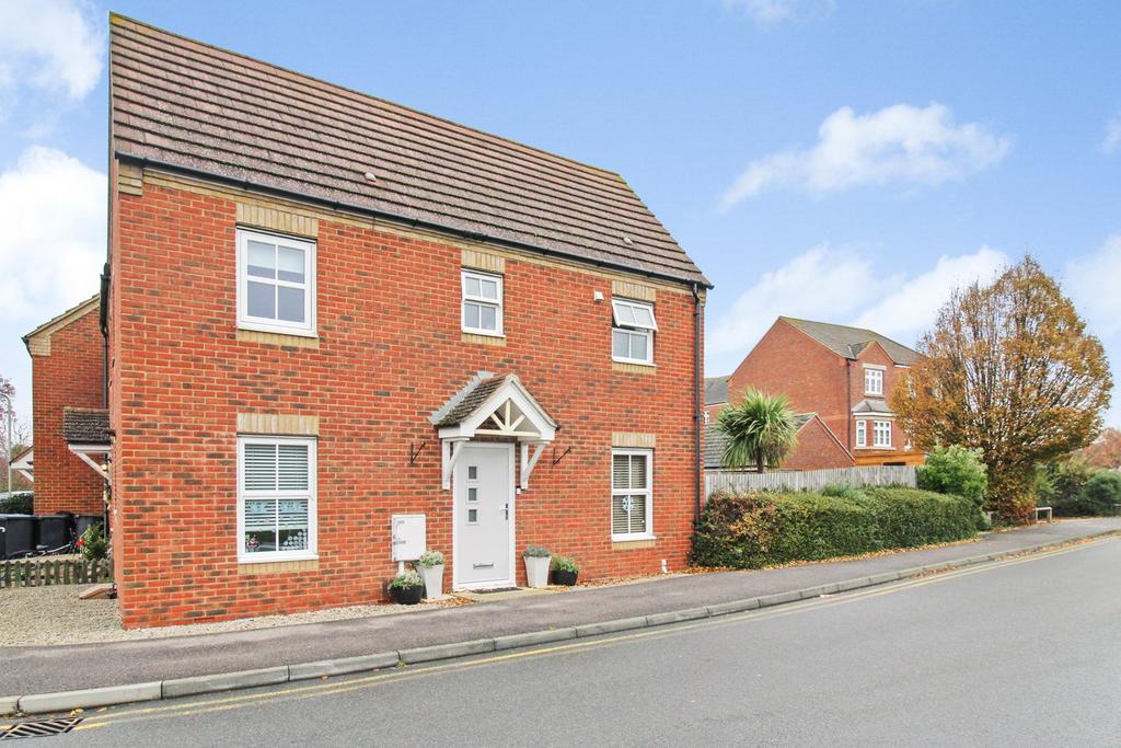 Talmead Road, HERNE BAY, CT6 3 bed semidetached house for sale £325,000
