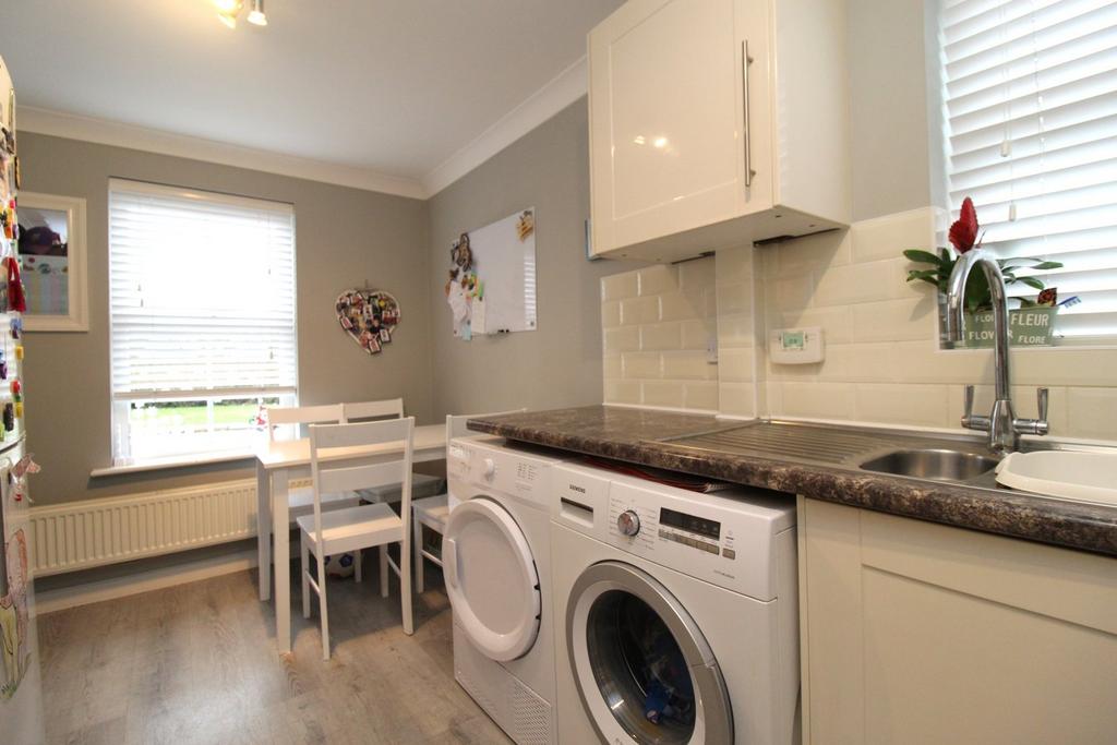 Talmead Road, HERNE BAY, CT6 3 bed semidetached house for sale £325,000