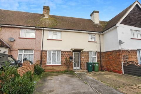 3 bedroom terraced house for sale - Viola Avenue, Staines-upon-Thames, TW19